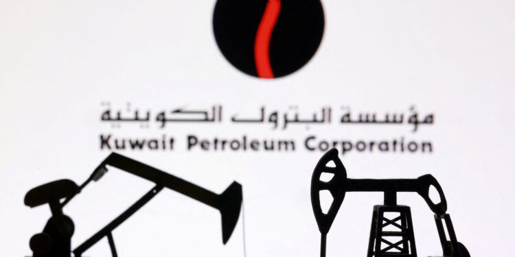 Koeweit vermindert olieproductie vanwege spanningen met Iran