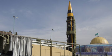 Nieuwe Iraanse ballistische raket gelanceerd tegen Israël