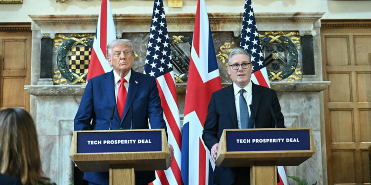 Trump bekritiseert Starmer: ‘Relatie tussen Washington en Londen verslechtert’