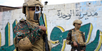 De Houthi’s van Jemen: macht en raketlancering naar Israël.