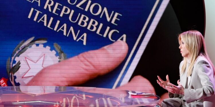 Giorgia Meloni verbindt regeringstoekomst aan referendum rechterlijke hervormingen