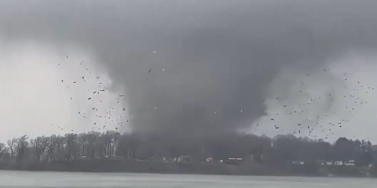 Dodelijke tornado’s teisteren Michigan met minstens vier slachtoffers