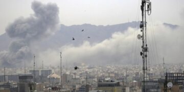 Israëlisch leger bombardeert doelen in Noor-gebied bij Teheran