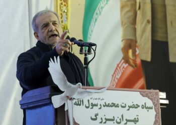 Iran zal niet buigen voor pestkop Macron.