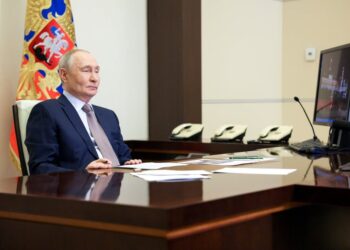 De impact van de oorlog in Iran op Poetin en de Russische economie