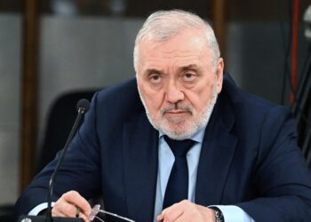 Voormalige vice-minister van Defensie beschuldigd van corruptie in Rusland