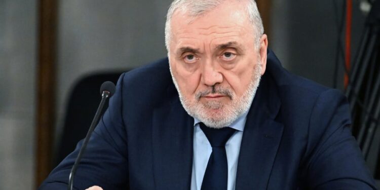 Voormalige vice-minister van Defensie beschuldigd van corruptie in Rusland