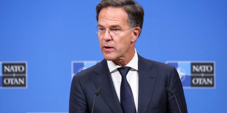 Rutte: NAVO opent Straat van Hormuz, absoluut zeker.
