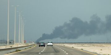 Stakingen in Saoedi-Arabië en Israël doen olieprijs stijgen