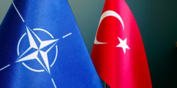 NAVO onderschept Iraanse raketten naar Turkije