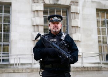 Terror dreiging in VK onder herziening na Iran aanvallen, zegt minister van Defensie