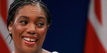 Kemi Badenoch bekritiseerd voor opmerking over RAF in het Midden-Oosten