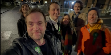 Zoon van John Prescott sluit zich aan bij de Groenen