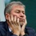 Overheid klaar om Roman Abramovich aan te klagen voor mislopen deadline Chelsea-verkoop.