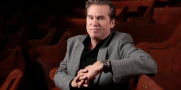 Val Kilmer schittert in postuum eerbetoon in nieuwe film.
