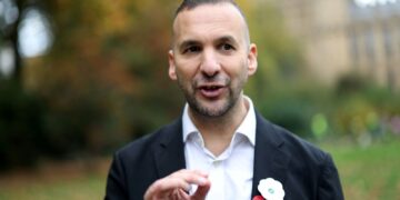 Polanski waarschuwt Starmer voor ontoereikende bescherming energieklanten tegen prijsstijgingen.