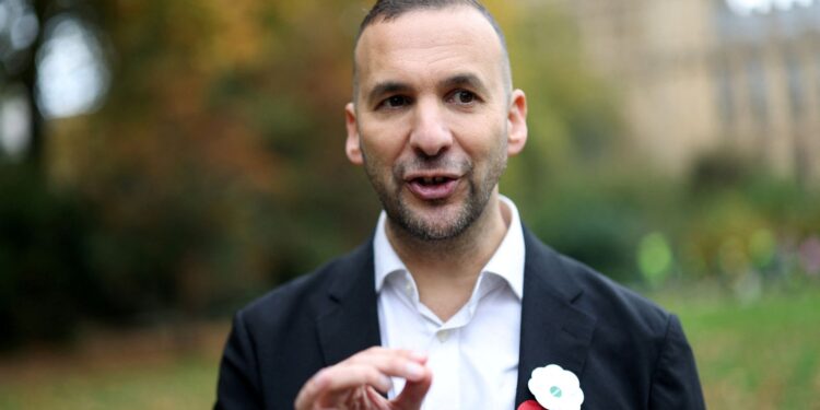 Polanski waarschuwt Starmer voor ontoereikende bescherming energieklanten tegen prijsstijgingen.