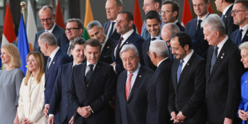 EU-leiders machteloos na twee oorlogen in regio