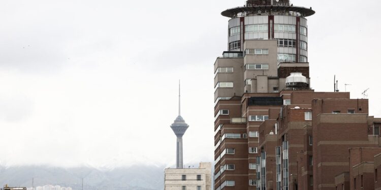 Kennis Iraniërs over voortgang oorlog: een onderzoek.