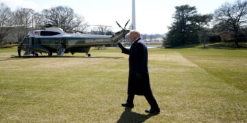 Trump: ongelooflijk succes bij aanval op Iran, 48 leiders gedood