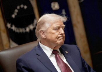 Trump vast in Straat van Hormuz: bondgenoten, verrassingen en escalatieval