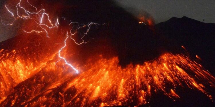 Ontcijfering van vulkanische bliksem: een doorbraak in de wetenschap