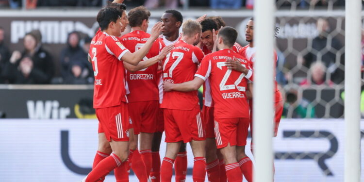 Bayern München scoort vijf keer en vestigt record, Udinese verslaat AC Milan 3-0, Barcelona op koers voor titel, bekijk goals in Europese competities