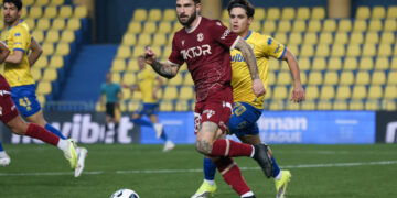 Playout: Αστέρας Τρίπολης vs Παναιτωλικός live 0-0 in eerste helft