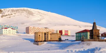 Poetins toegangspoort tot het noordpoolgebied: de Russische kathedraal op Spitsbergen