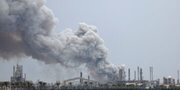 Problemen met energie- en waterinfrastructuur in Koeweit en Abu Dhabi