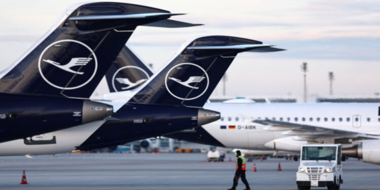 Staking bij Lufthansa door nieuw cabinepersoneel op woensdag en donderdag