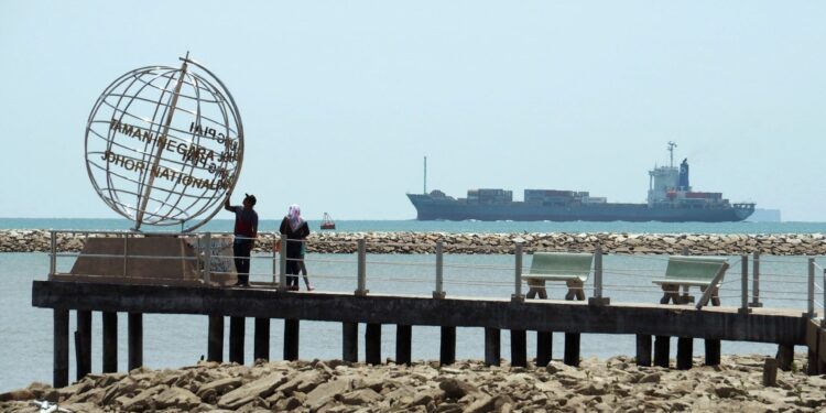Iran vraagt Indonesië om tol voor Straat van Malakka