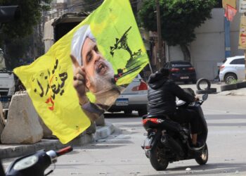 Hezbollah weigert wapens neer te leggen: gesprekken met Israël onbespreekbaar