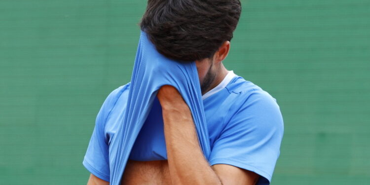 Alcaraz verlaat Barcelona-toernooi vanwege blessure