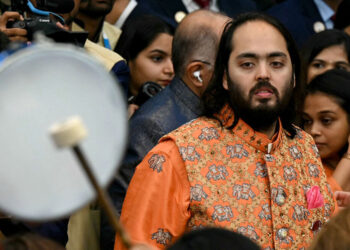 Nijlpaarden van Escobar vinden onderdak bij zoon van Indiase magnaat Ambani