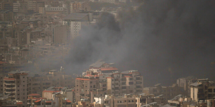 VS en Iran eens over tweefasenplan voor vrede, Teheran wijst ultimatums af