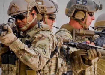 Hoe de VS de piloot van de neergeschoten F-15 in Iran redden