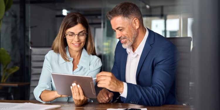 Onmiddellijke aanwerving: 260 euro per dag en telewerken – Specialiteiten ontdekken