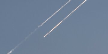 Explosies in Jeruzalem en gewonden in Tel Aviv door Iraanse raketten