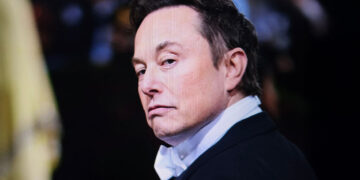 Franse justitie beschuldigt Elon Musk, Amerikaanse vergelding mogelijk