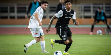 Europese strijd om 5e plek: winnaar bij onderlinge wedstrijden.