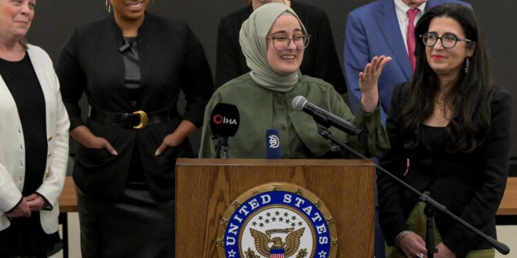 Voormalige Tufts University-afgestudeerde, doelwit van Trump, terug in Turkije