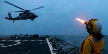 Vermiste Amerikaan na crash straaljager: Wat we weten