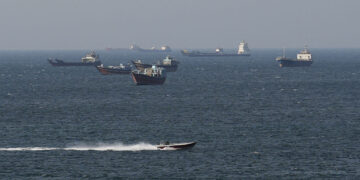 Revolutionaire Garde neemt twee schepen in beslag in Straat van Hormuz