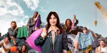 Carice van Houten upcyclet kleding met BN’ers: klimaatbewuste samenwerking met bekende gezichten.