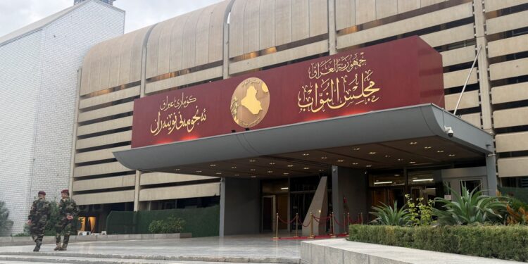 Koerd Nizar Amedi verkozen tot president van Irak