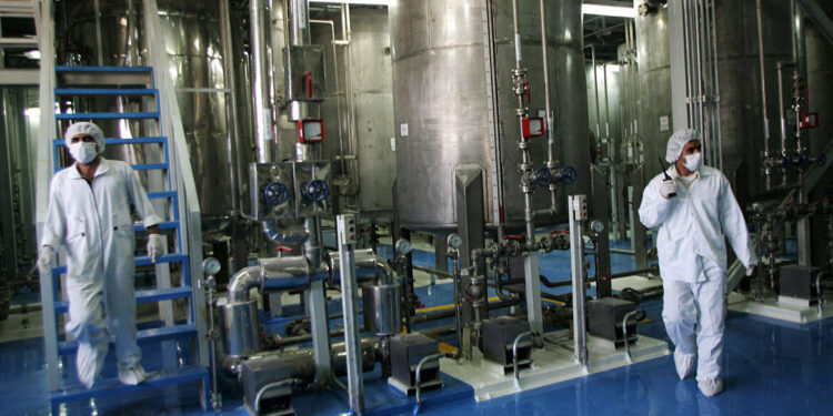 Meningsverschillen VS en Iran over nucleair programma blijven groot, raketten van tafel.