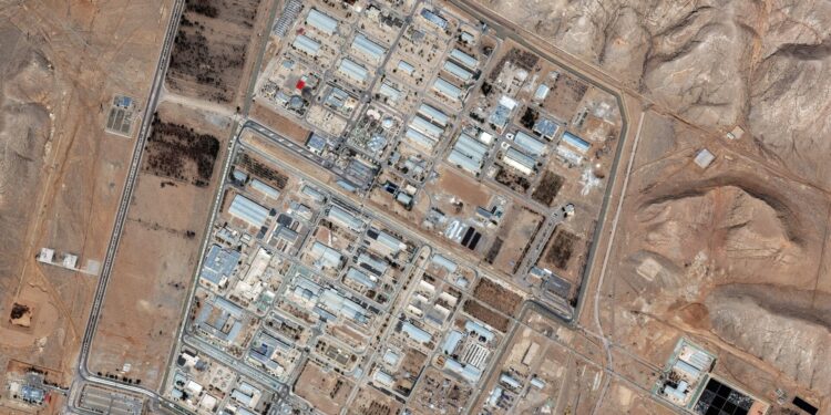Isfahan nucleaire faciliteit gebarricadeerd tegen grondaanvallen