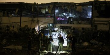 Iraanse raket beschadigt industriële gebouwen in Petah Tikva