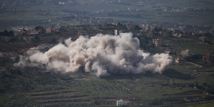 Israëlische aanvallen in Libanon: 4 doden en 51 gewonden